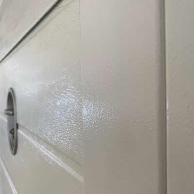 Particolare Telaio Verniciato A Campione Finitura Goffrata Come Pannello