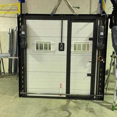 Vista Interna Catenacci Su Portina Ed Inferiate Su Oblo